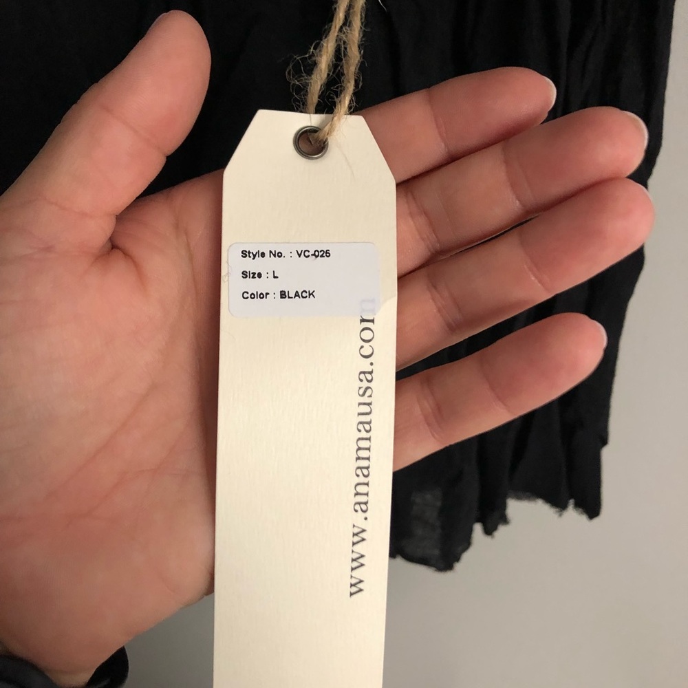 Black Vici collection top
